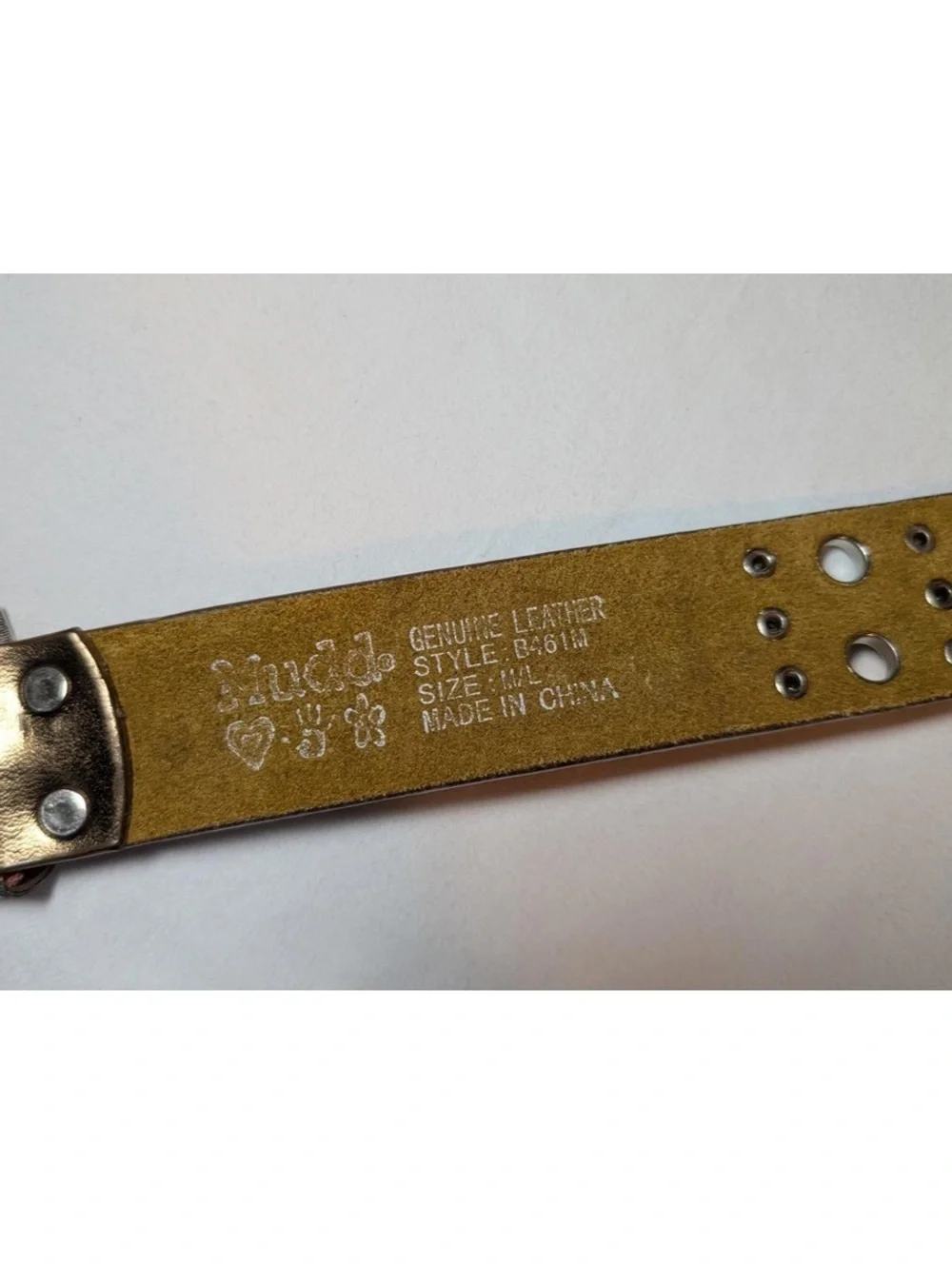 Vintage Y2K Mudd Genuine Leather Metallic Gold Studded Belt Size Medium/Large